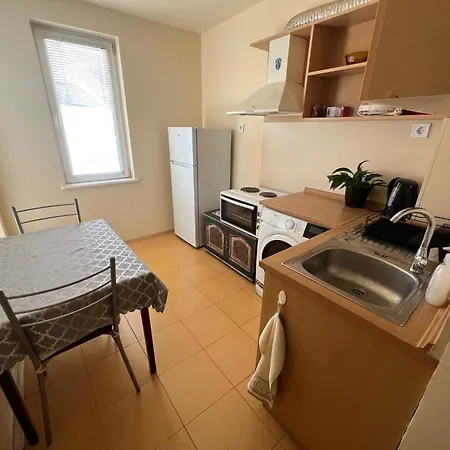 Breeze Reunion Apartment Varna Exterior photo